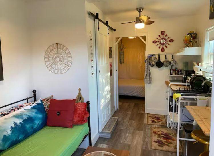 Petite Guesthouse With Kitchenette And Private Bathroom Lake Isabella Eksteriør bilde